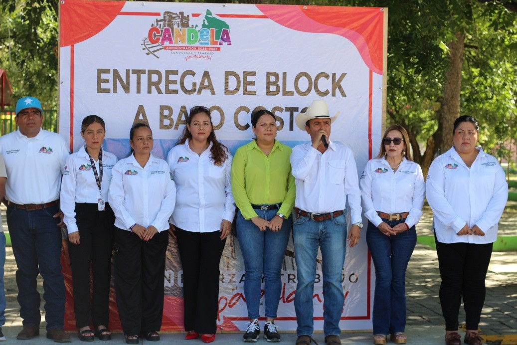 ENTREGA EL GOBIERNO DE CANDELA BLOCK A BAJO COSTO A 20 FAMILIAS CANDELENSES